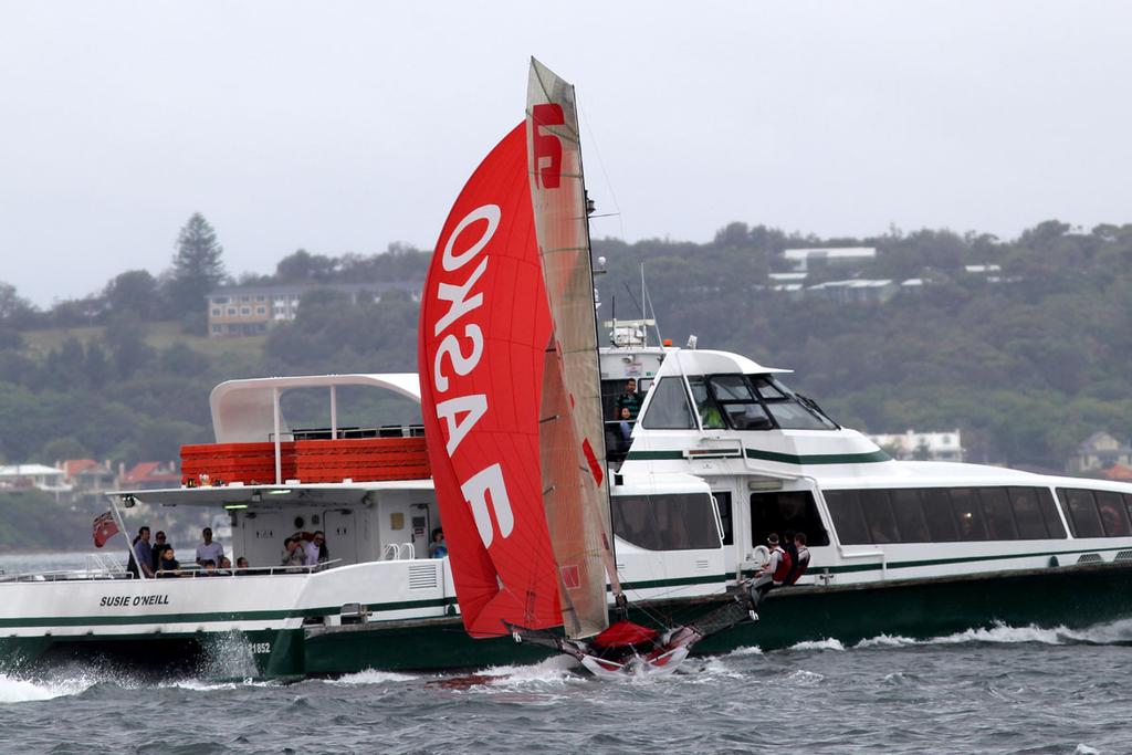 Thins look a little awkward for Asko Appliances - 18ft Skiffs  NSW Championship, Race one  Sunday, 11 January 2015  Sydney Harbour. © Australian 18 Footers League http://www.18footers.com.au